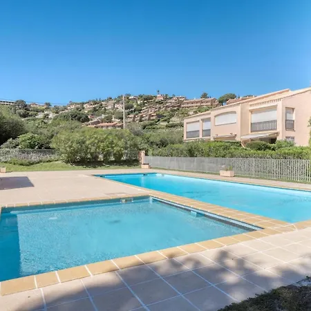 Direct Access To The With Swimming Pool * ル・ラヴァンドゥー