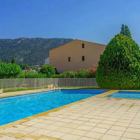 Direct Access To The With Swimming Pool Apartment *
