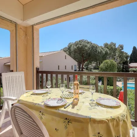 Direct Access To The With Swimming Pool Apartment
