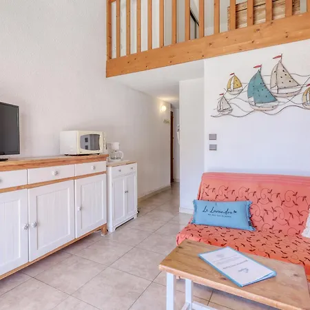 Apartment Direct Access To The With Swimming Pool