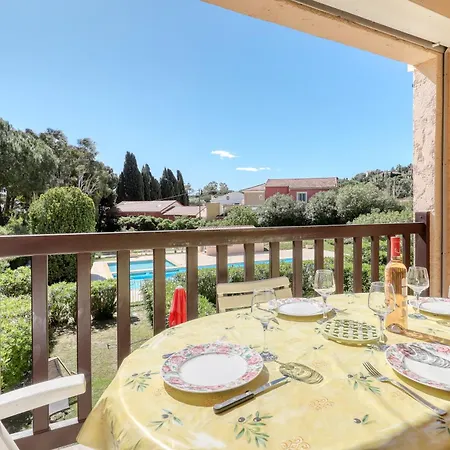 Direct Access To The With Swimming Pool * Le Lavandou